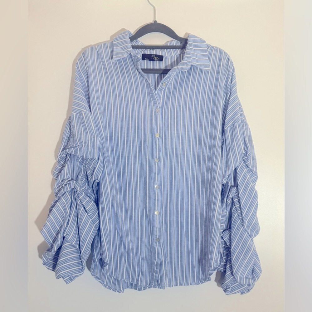 Suzanne Beatro women’s button down with dramatic sleeves